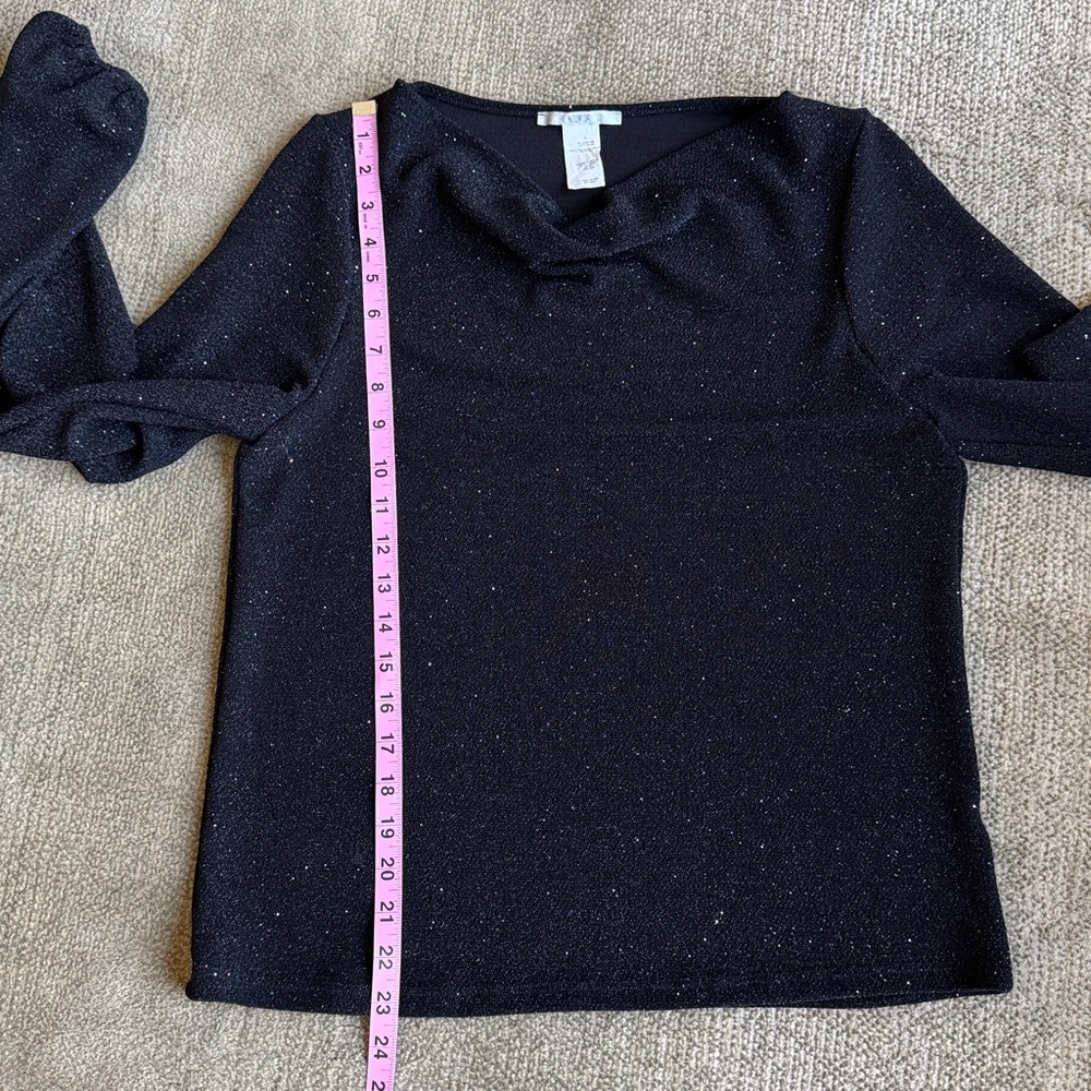 Nouvida Women’s- Sz L - Black Sweater W/Subtle Sparkle - Picture 5 of 12